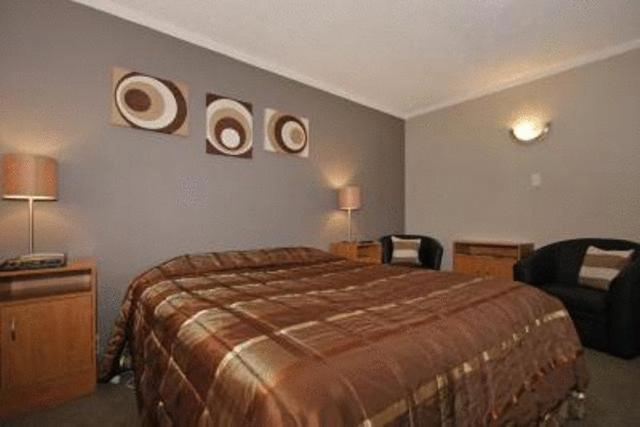 Kiwi Studios Motel Palmerston North Exterior photo